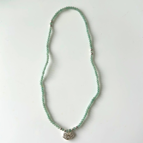 Emerald crystal necklace/bracelet - Picture 1 of 3